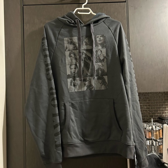 Taylor Swift Eras Tour Hoodie Sweatshirt - Picture 1 of 2